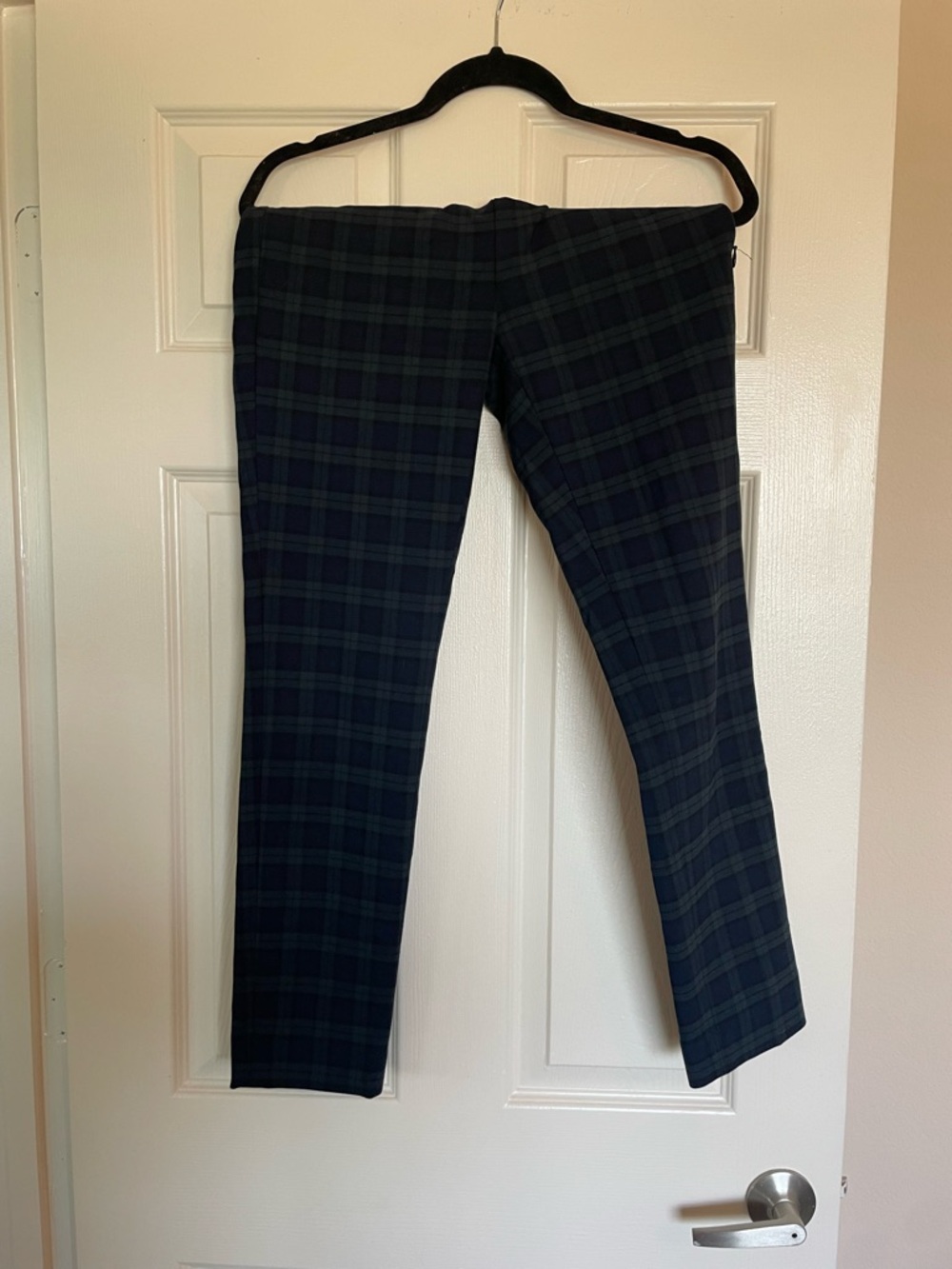 Banana Republic Stretch Navy and Dark Green Plaid Pants